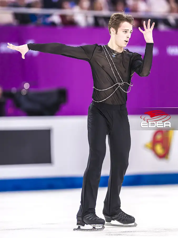Ice Gallery Skates U.S.